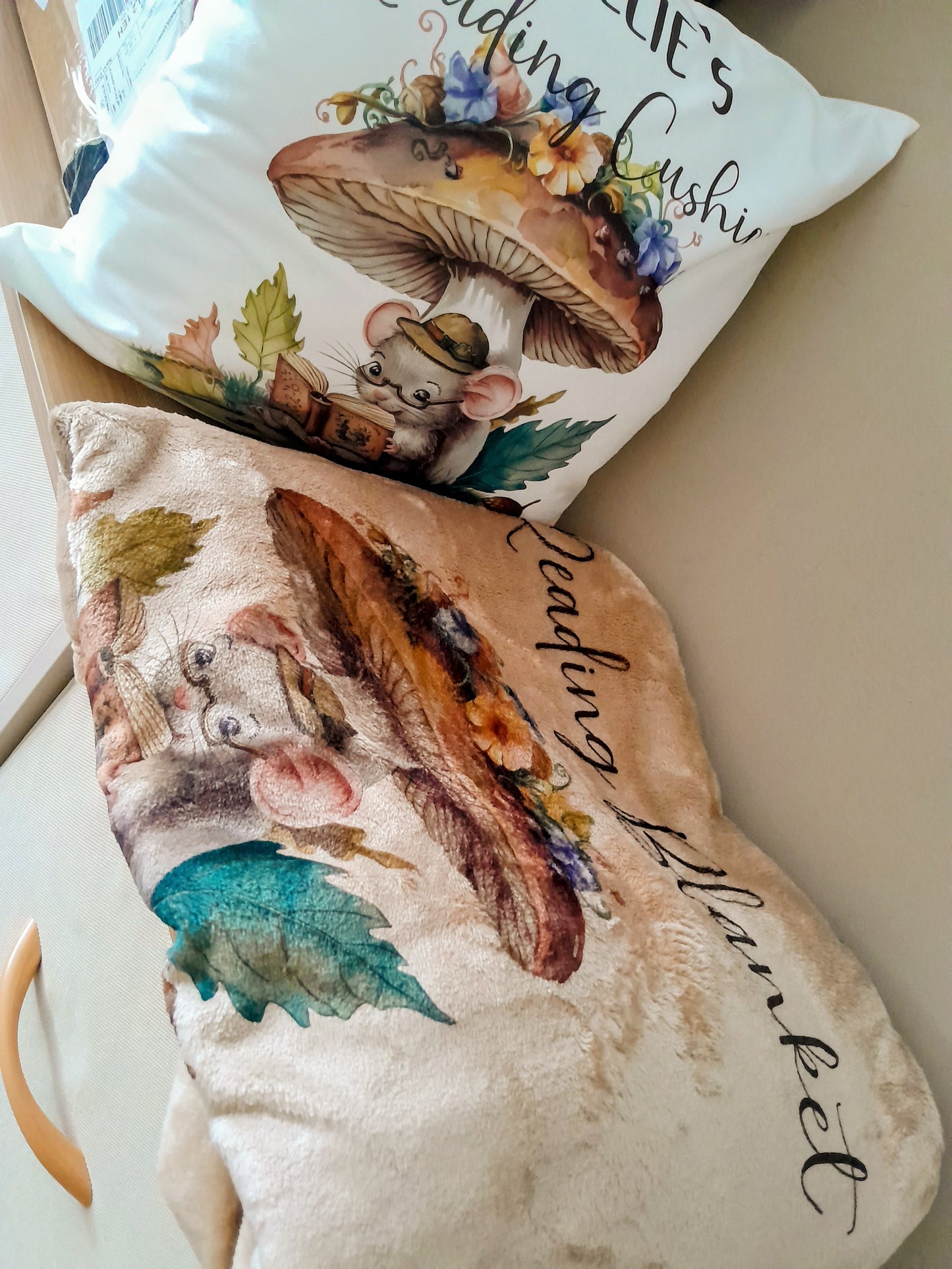 Personalised Mushroom theme Kids Super Soft Reading Blanket