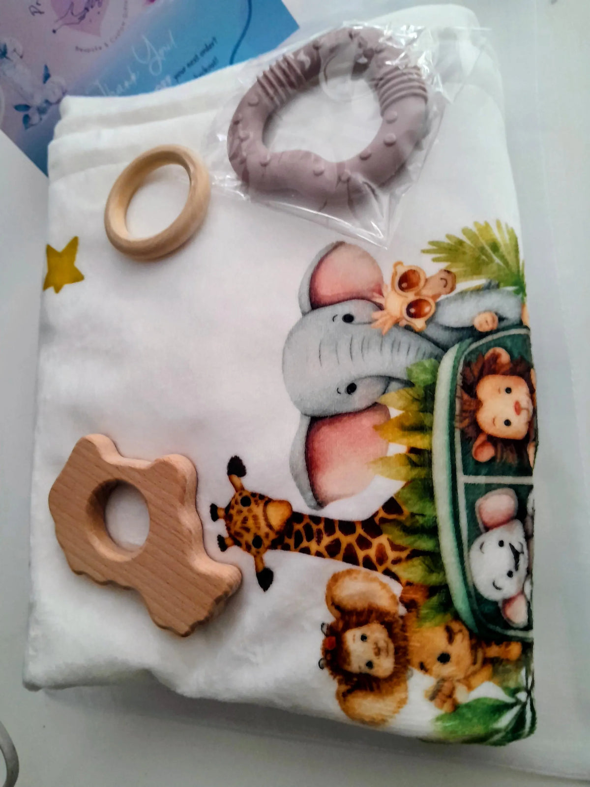 Personalised Safari Theme Milestone Baby Blanket Gift Set